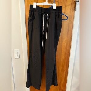 Black Urbane Scrub Pants